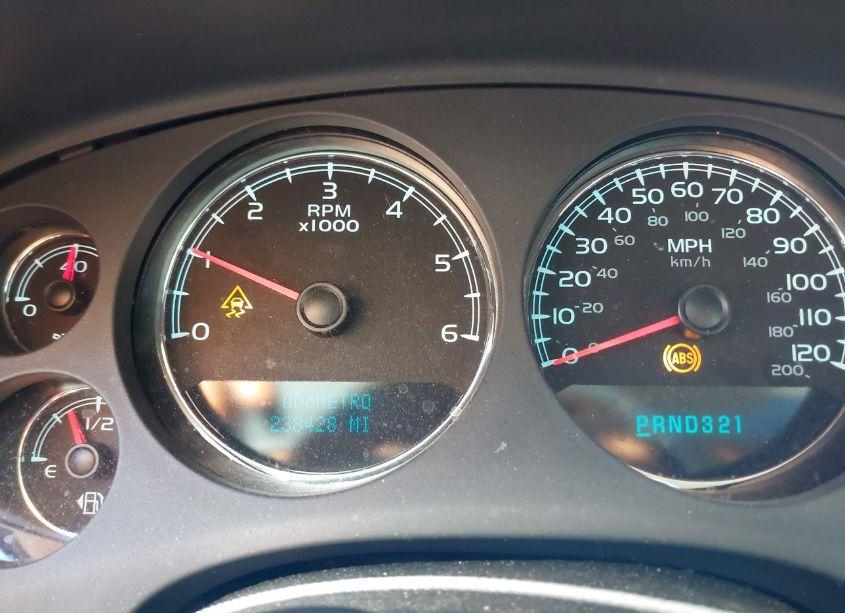 Photo 7 of 2008 Chevrolet Tahoe LT (VIN 1GNFC13028R259056)