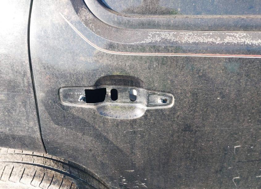 Photo 6 of 2007 Chevrolet Tahoe LTZ (VIN 1GNFC13037J375315)