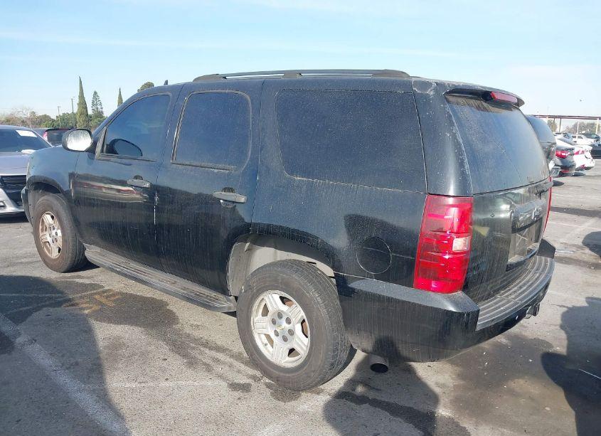 Photo 3 of 2007 Chevrolet Tahoe LS (VIN 1GNFC13037R127874)