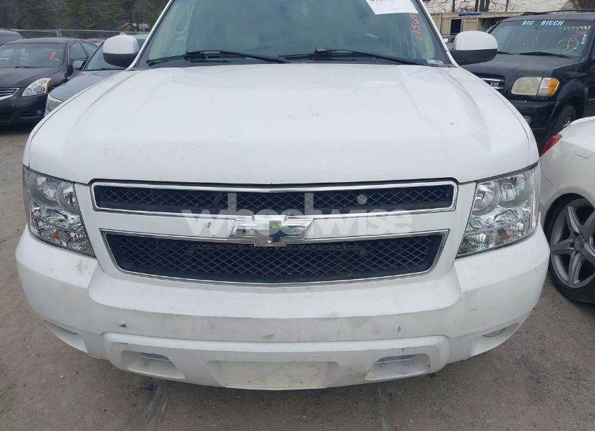 Photo 6 of 2007 Chevrolet Tahoe LTZ (VIN 1GNFC13037R175696)