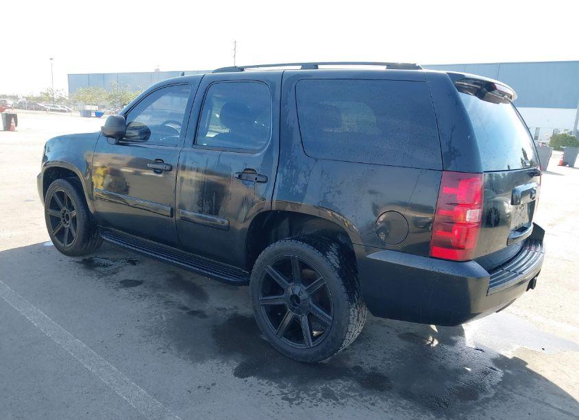 Photo 3 of 2007 Chevrolet Tahoe LS (VIN 1GNFC13037R249585)