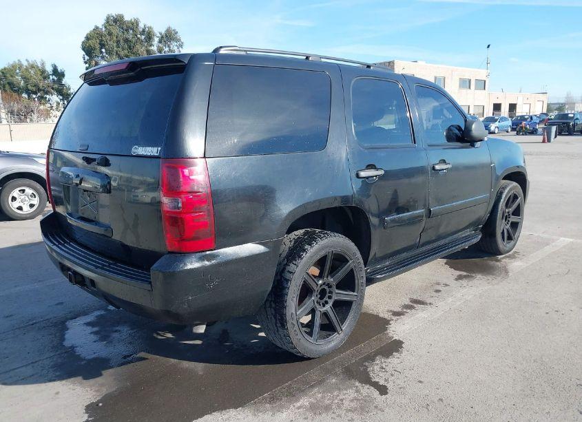 Photo 4 of 2007 Chevrolet Tahoe LS (VIN 1GNFC13037R249585)