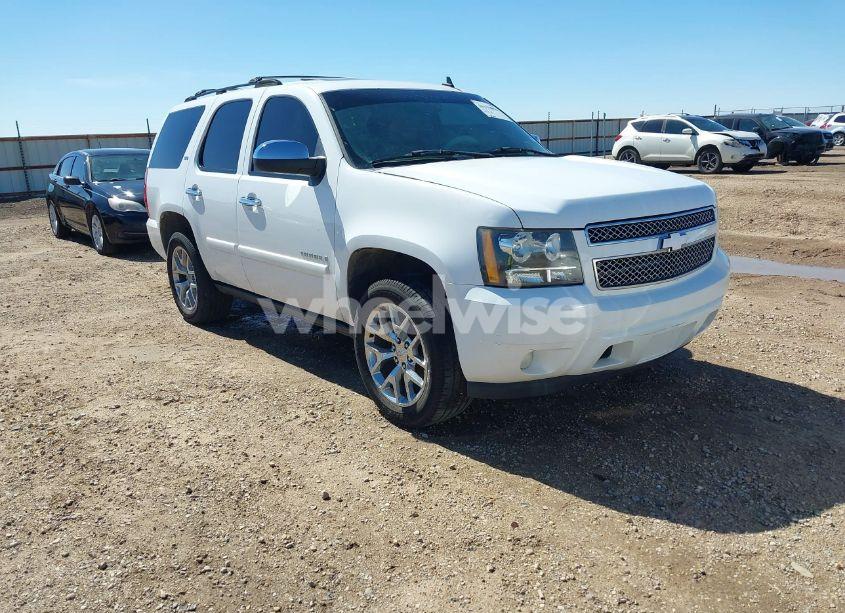 2007 Chevrolet Tahoe LTZ (VIN 1GNFC13037R282182) main photo