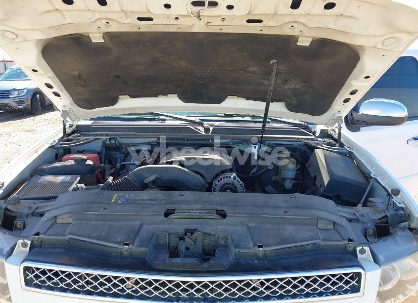 Photo 10 of 2007 Chevrolet Tahoe LTZ (VIN 1GNFC13037R282182)