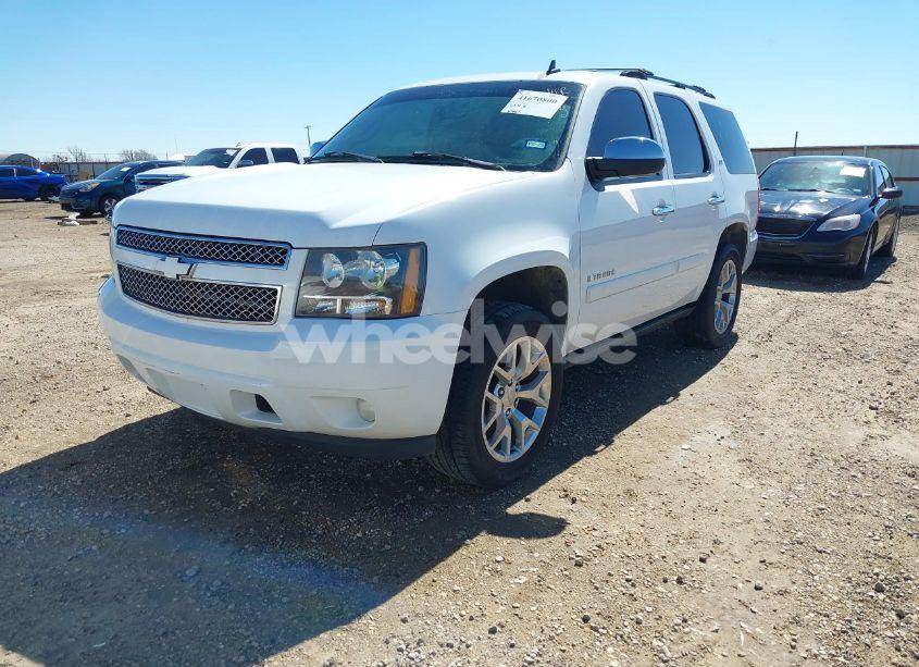 Photo 2 of 2007 Chevrolet Tahoe LTZ (VIN 1GNFC13037R282182)