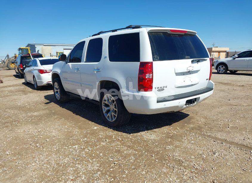 Photo 3 of 2007 Chevrolet Tahoe LTZ (VIN 1GNFC13037R282182)