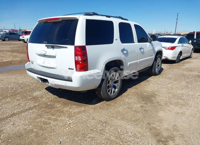 Photo 4 of 2007 Chevrolet Tahoe LTZ (VIN 1GNFC13037R282182)