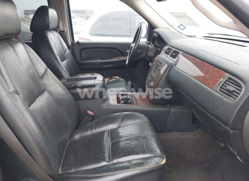 Photo 5 of 2007 Chevrolet Tahoe LTZ (VIN 1GNFC13037R297667)