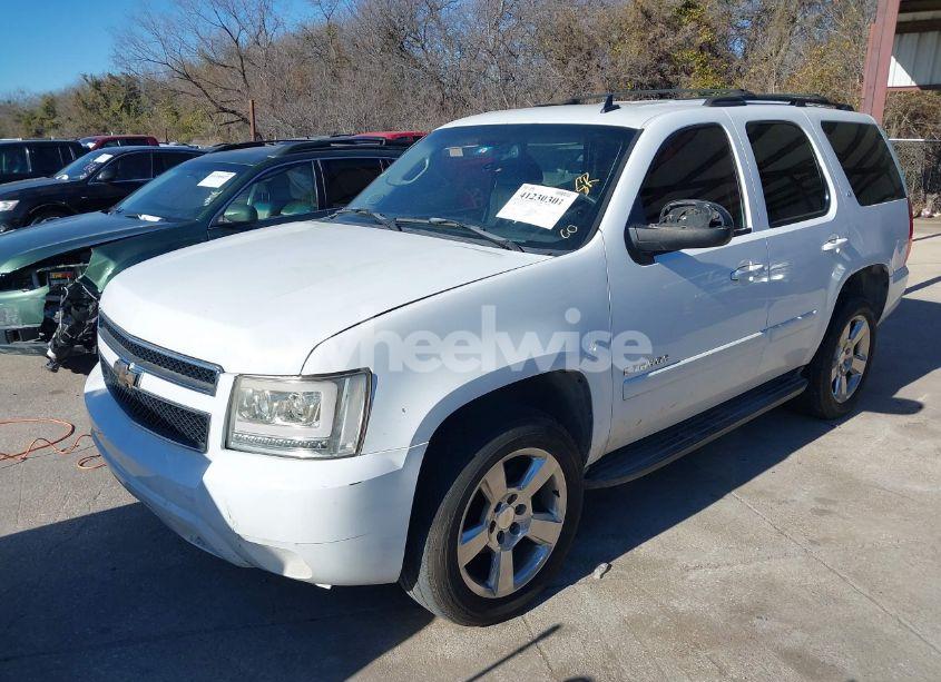 Photo 2 of 2007 Chevrolet Tahoe LT (VIN 1GNFC13037R336628)