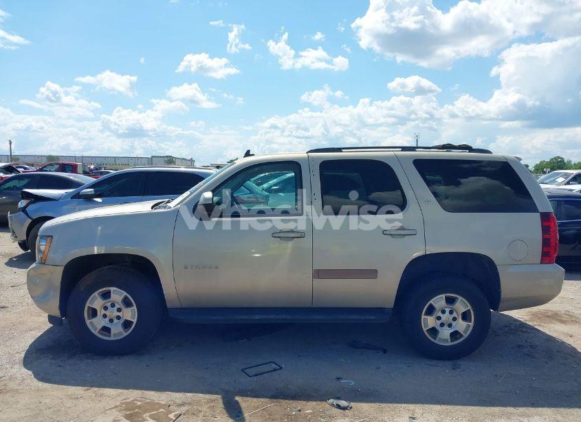 Photo 13 of 2007 Chevrolet Tahoe LT (VIN 1GNFC13037R356376)