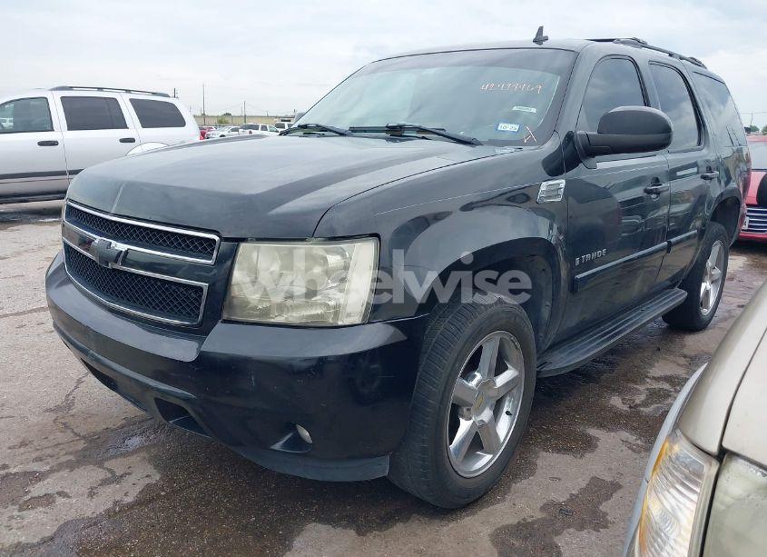 Photo 2 of 2007 Chevrolet Tahoe LT (VIN 1GNFC13037R363974)