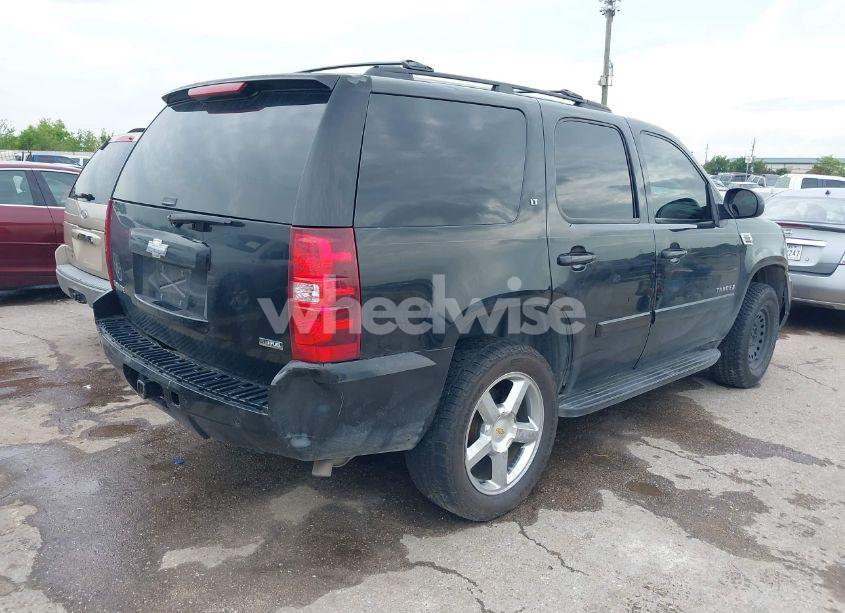 Photo 4 of 2007 Chevrolet Tahoe LT (VIN 1GNFC13037R363974)