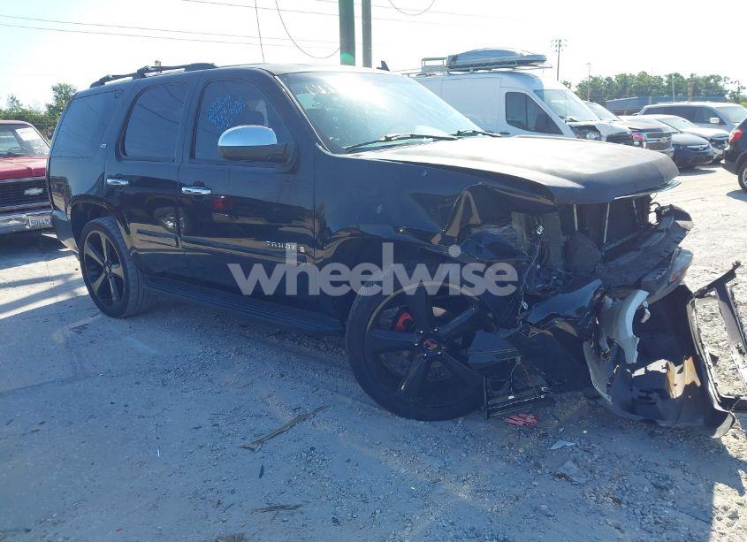 2008 Chevrolet Tahoe LT (VIN 1GNFC13038R114382) main photo
