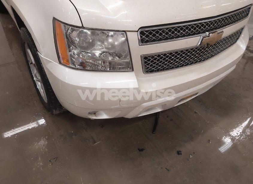 Photo 6 of 2008 Chevrolet Tahoe LTZ (VIN 1GNFC13038R271085)