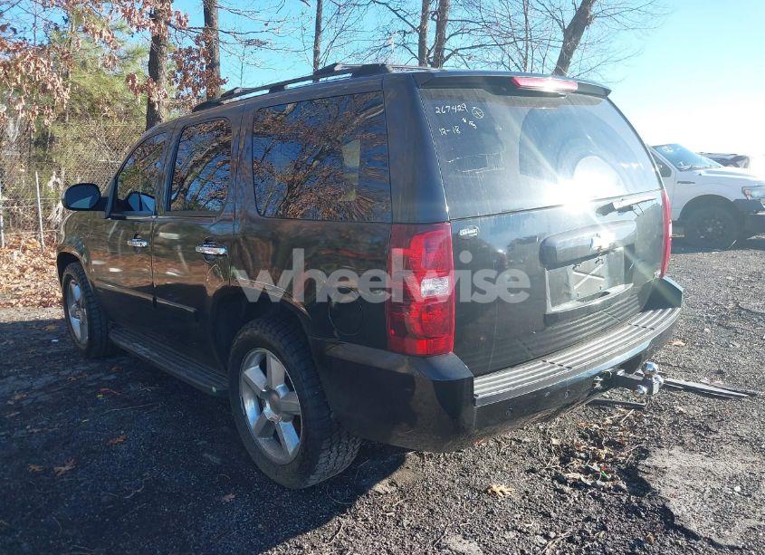 Photo 3 of 2007 Chevrolet Tahoe LTZ (VIN 1GNFC13047J267429)