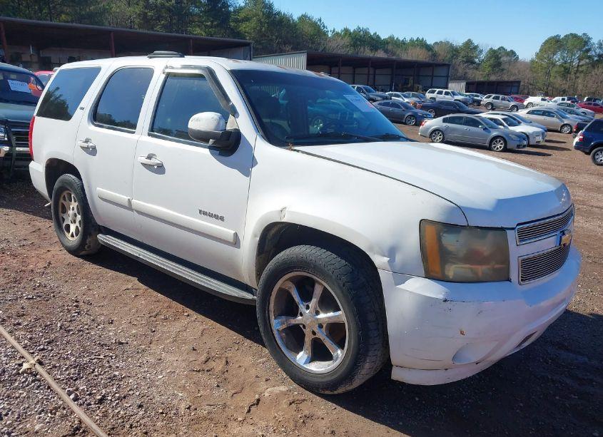 2007 Chevrolet Tahoe LT (VIN 1GNFC13047J338483) main photo