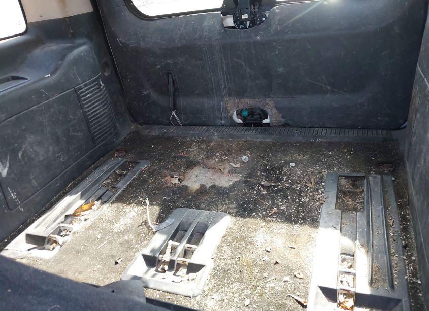 Photo 11 of 2007 Chevrolet Tahoe LT (VIN 1GNFC13047J338483)