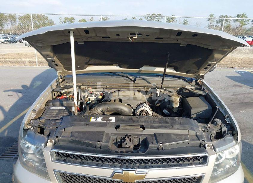 Photo 10 of 2007 Chevrolet Tahoe LT (VIN 1GNFC13047R258019)