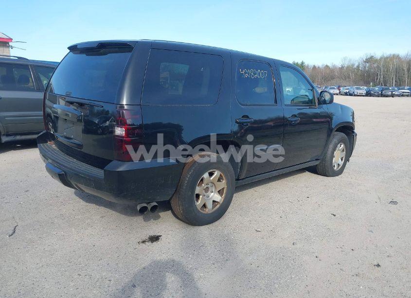 Photo 4 of 2007 Chevrolet Tahoe LTZ (VIN 1GNFC13047R361084)