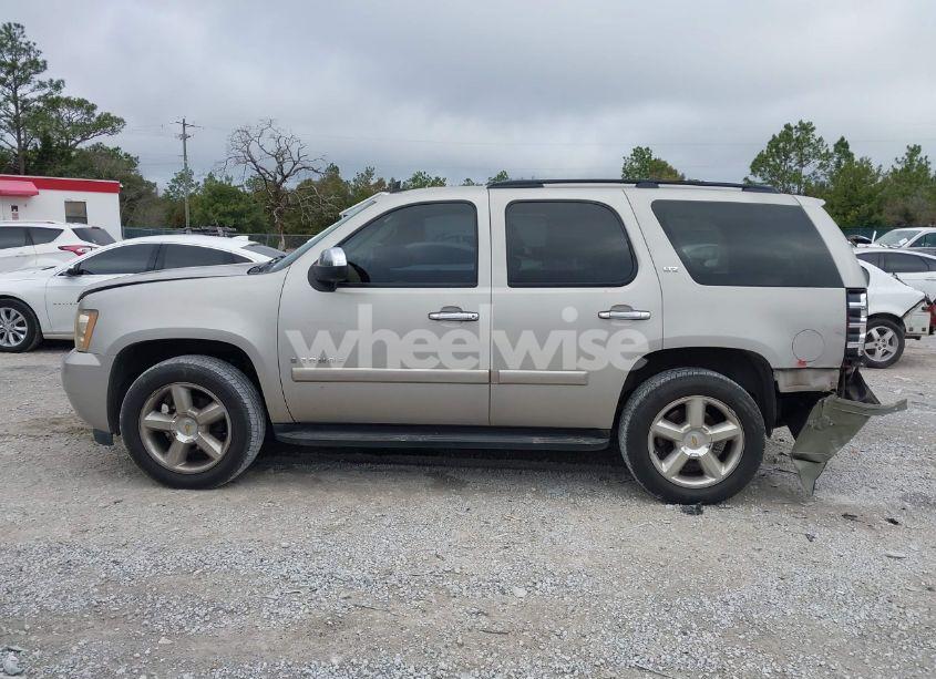 Photo 14 of 2007 Chevrolet Tahoe LTZ (VIN 1GNFC13047R393629)