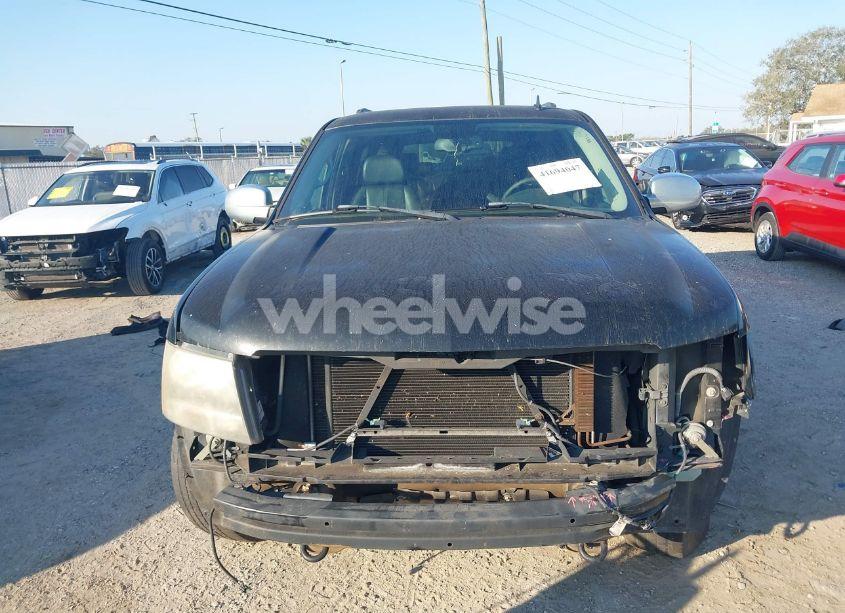 Photo 12 of 2007 Chevrolet Tahoe LT (VIN 1GNFC13047R423471)