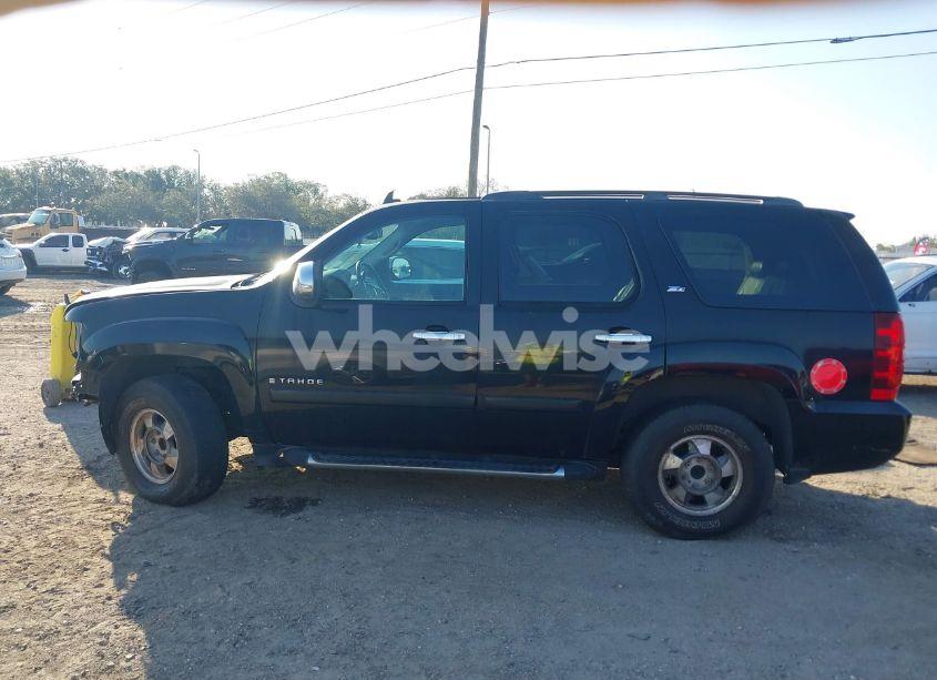 Photo 14 of 2007 Chevrolet Tahoe LT (VIN 1GNFC13047R423471)