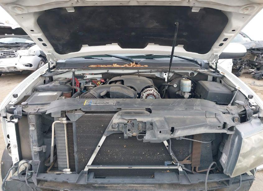 Photo 10 of 2008 Chevrolet Tahoe LT (VIN 1GNFC13048R109255)