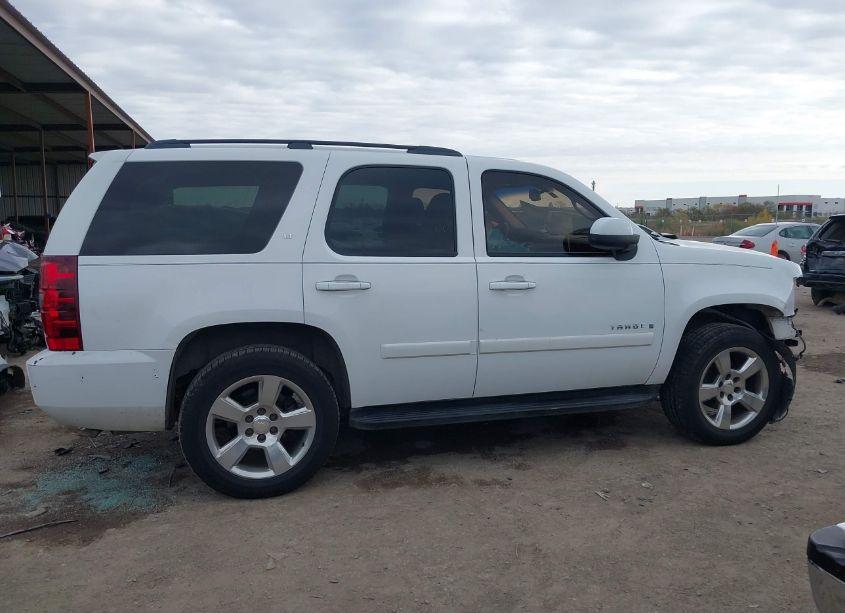 Photo 14 of 2008 Chevrolet Tahoe LT (VIN 1GNFC13048R109255)