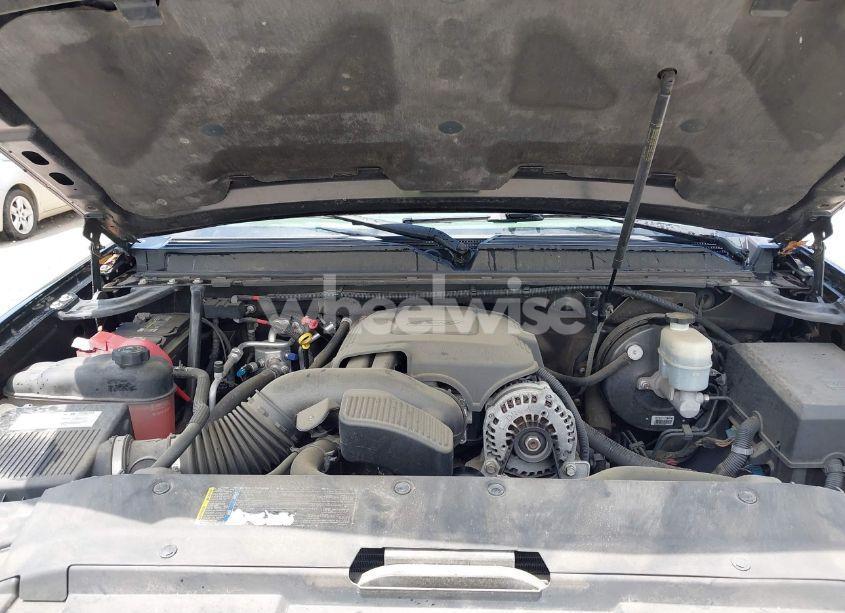 Photo 10 of 2008 Chevrolet Tahoe LT (VIN 1GNFC13048R147309)