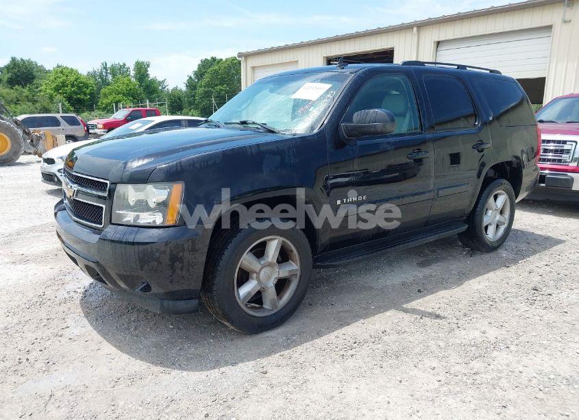 Photo 2 of 2008 Chevrolet Tahoe LT (VIN 1GNFC13048R147309)