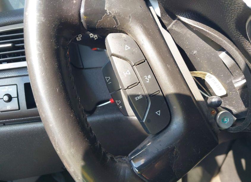 Photo 12 of 2008 Chevrolet Tahoe LT (VIN 1GNFC13048R238984)