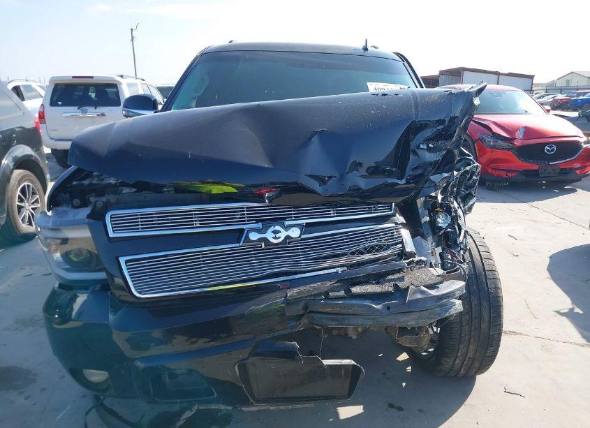 Photo 13 of 2008 Chevrolet Tahoe LT (VIN 1GNFC13048R238984)