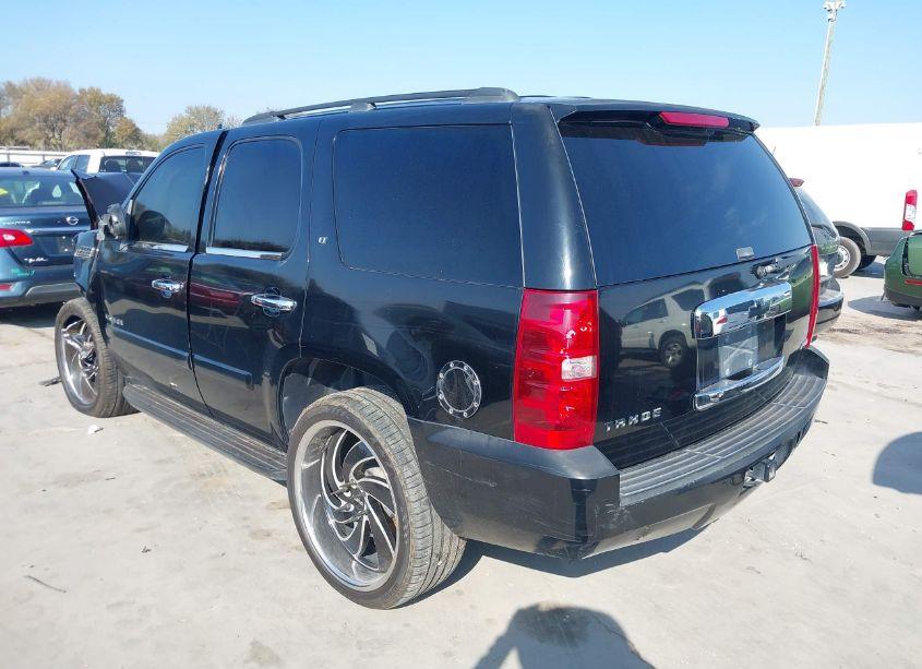 Photo 3 of 2008 Chevrolet Tahoe LT (VIN 1GNFC13048R238984)