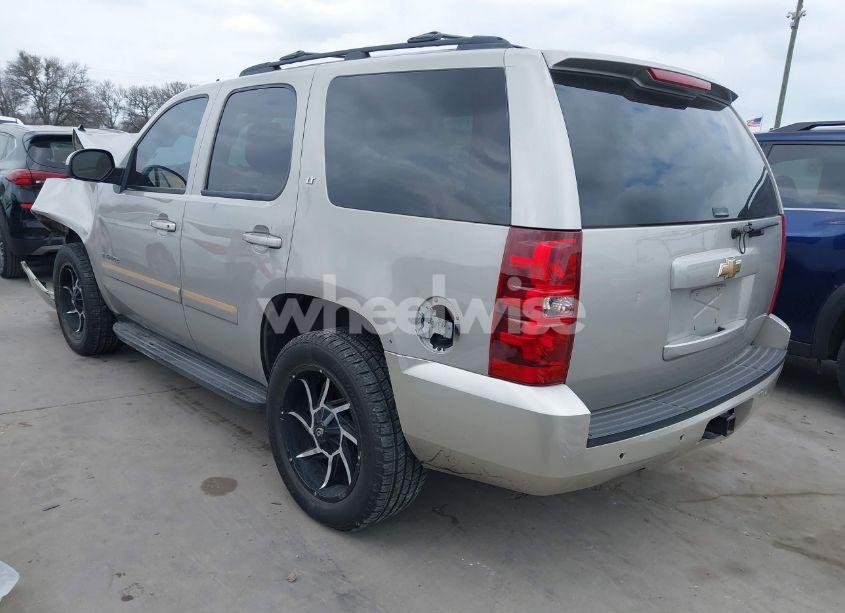 Photo 3 of 2007 Chevrolet Tahoe LT (VIN 1GNFC13057J404555)
