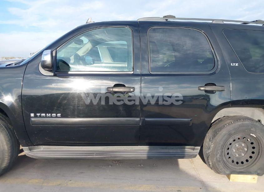 Photo 15 of 2007 Chevrolet Tahoe LTZ (VIN 1GNFC13057R428646)