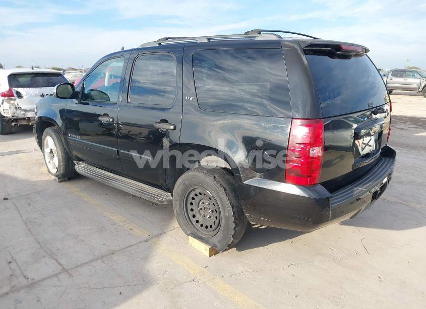 Photo 3 of 2007 Chevrolet Tahoe LTZ (VIN 1GNFC13057R428646)