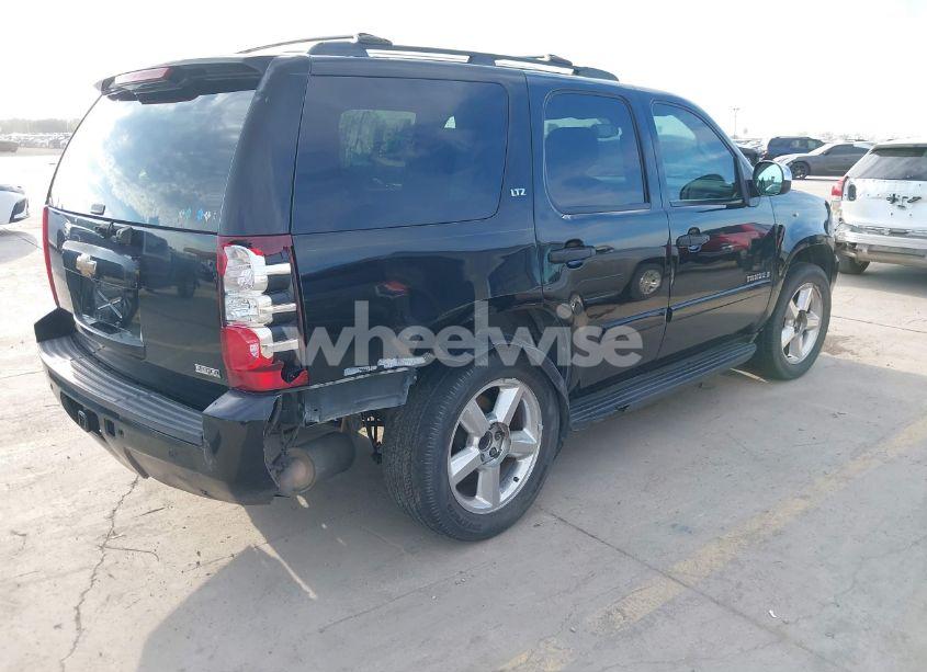 Photo 4 of 2007 Chevrolet Tahoe LTZ (VIN 1GNFC13057R428646)