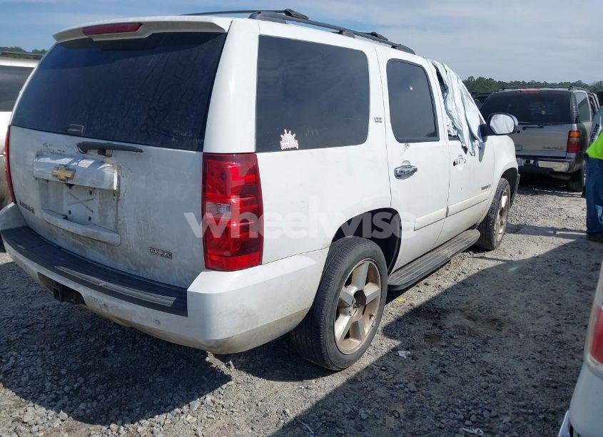 Photo 4 of 2008 Chevrolet Tahoe LTZ (VIN 1GNFC13058R119129)