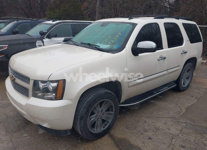 Photo 2 of 2008 Chevrolet Tahoe LTZ (VIN 1GNFC13058R242249)