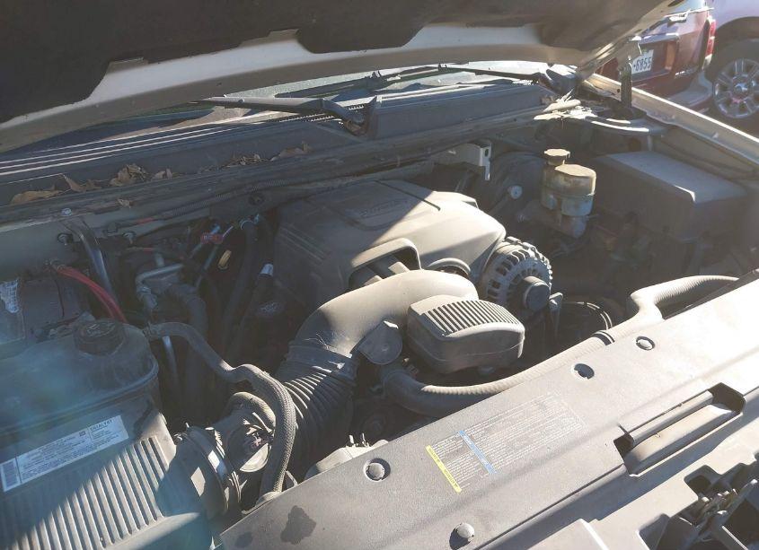 Photo 10 of 2007 Chevrolet Tahoe LS (VIN 1GNFC13067J376488)