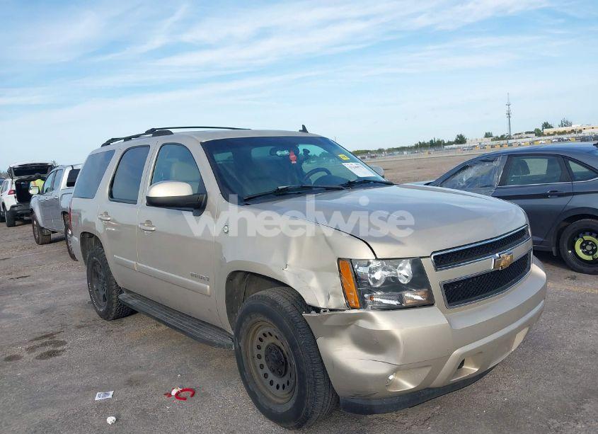Photo 6 of 2007 Chevrolet Tahoe LT (VIN 1GNFC13067R191519)