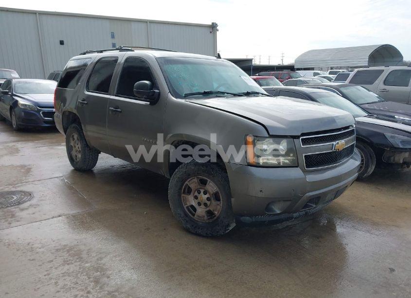 2007 Chevrolet Tahoe LS (VIN 1GNFC13067R360440) main photo