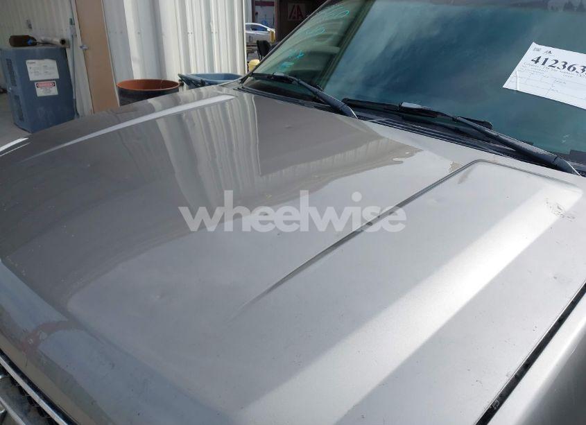 Photo 6 of 2007 Chevrolet Tahoe LS (VIN 1GNFC13067R360440)