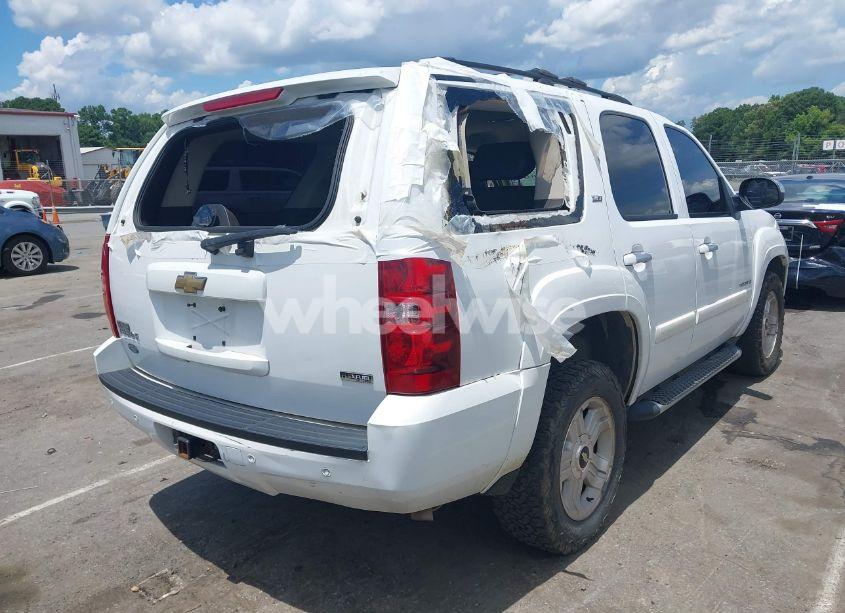 Photo 4 of 2007 Chevrolet Tahoe LT (VIN 1GNFC13067R365671)