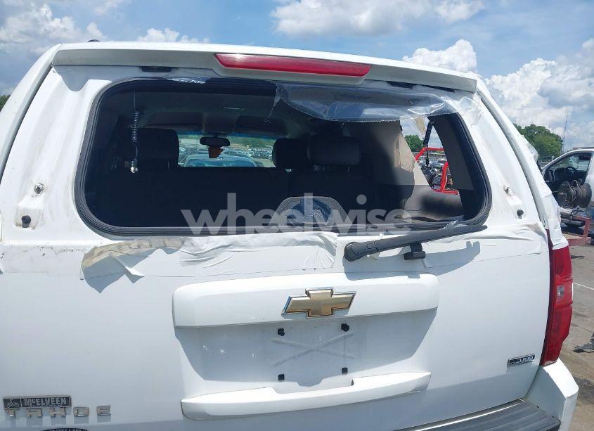 Photo 6 of 2007 Chevrolet Tahoe LT (VIN 1GNFC13067R365671)