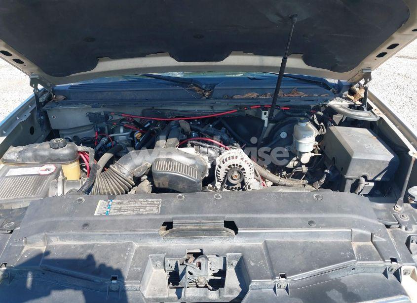 Photo 10 of 2008 Chevrolet Tahoe LT (VIN 1GNFC13068R210006)