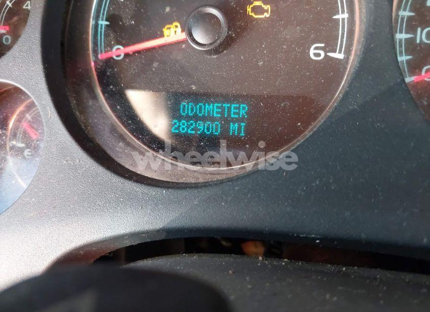 Photo 12 of 2008 Chevrolet Tahoe LT (VIN 1GNFC13068R272859)