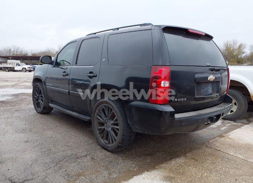 Photo 3 of 2008 Chevrolet Tahoe LT (VIN 1GNFC13068R272859)
