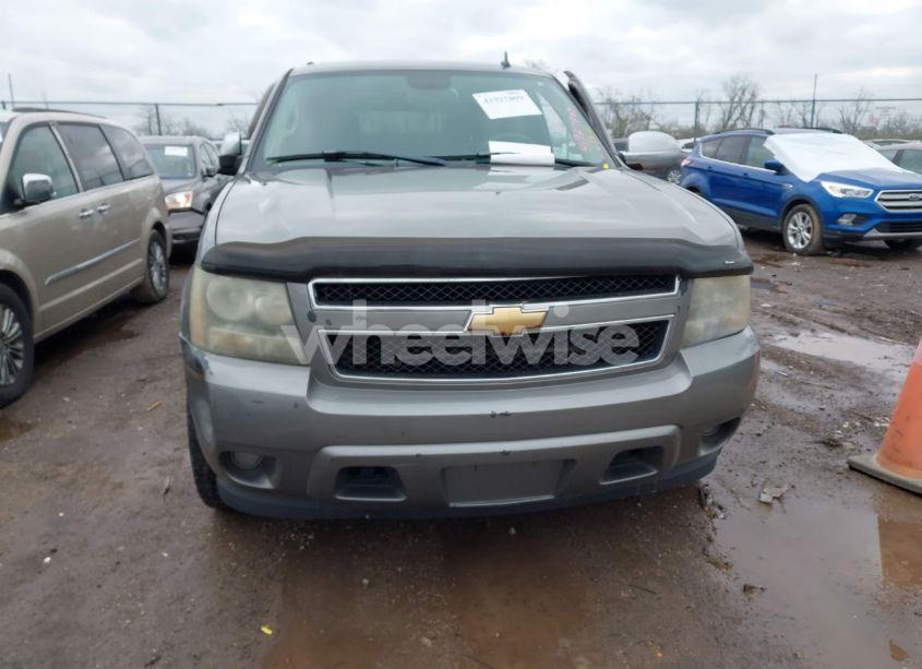 Photo 6 of 2007 Chevrolet Tahoe LS (VIN 1GNFC13077J278764)