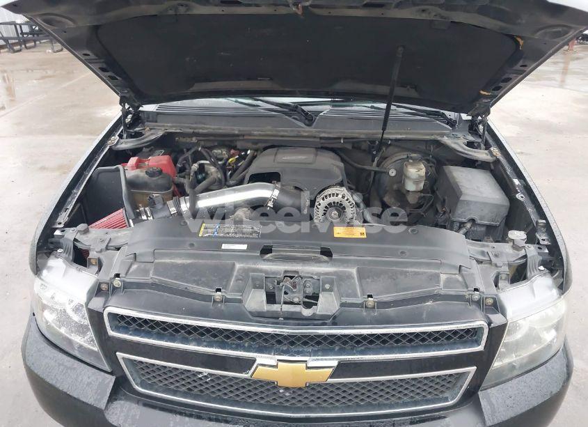 Photo 10 of 2007 Chevrolet Tahoe LT (VIN 1GNFC13077R248892)